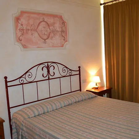 Bed & Breakfast Rocca Degli Olivi 2*
